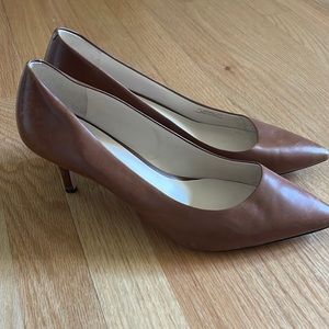 Never worn Cole Haan grand OS 2 inch brown leather heels